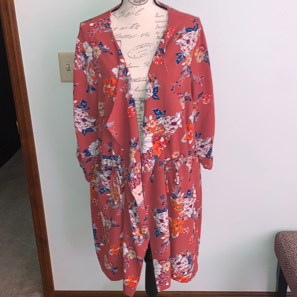 Charming Charlie Kimono/Duster size 2X